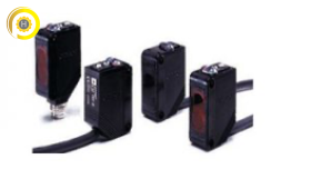 Cảm biến quang Omron E3Z-D62 5M